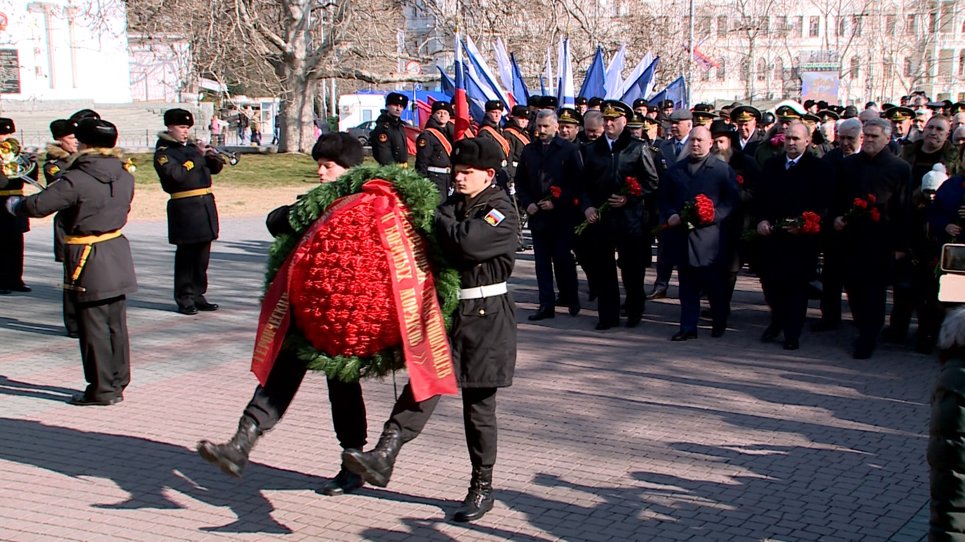 Защитники отечества крым. 23 Февраля 2014 года Севастополь. С днем защитника Отечества Севастополь.