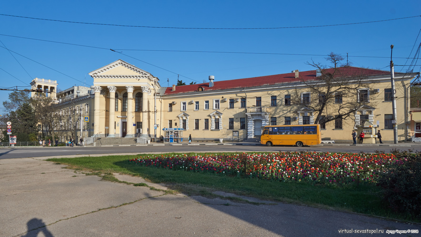 площадь пирогова в севастополе