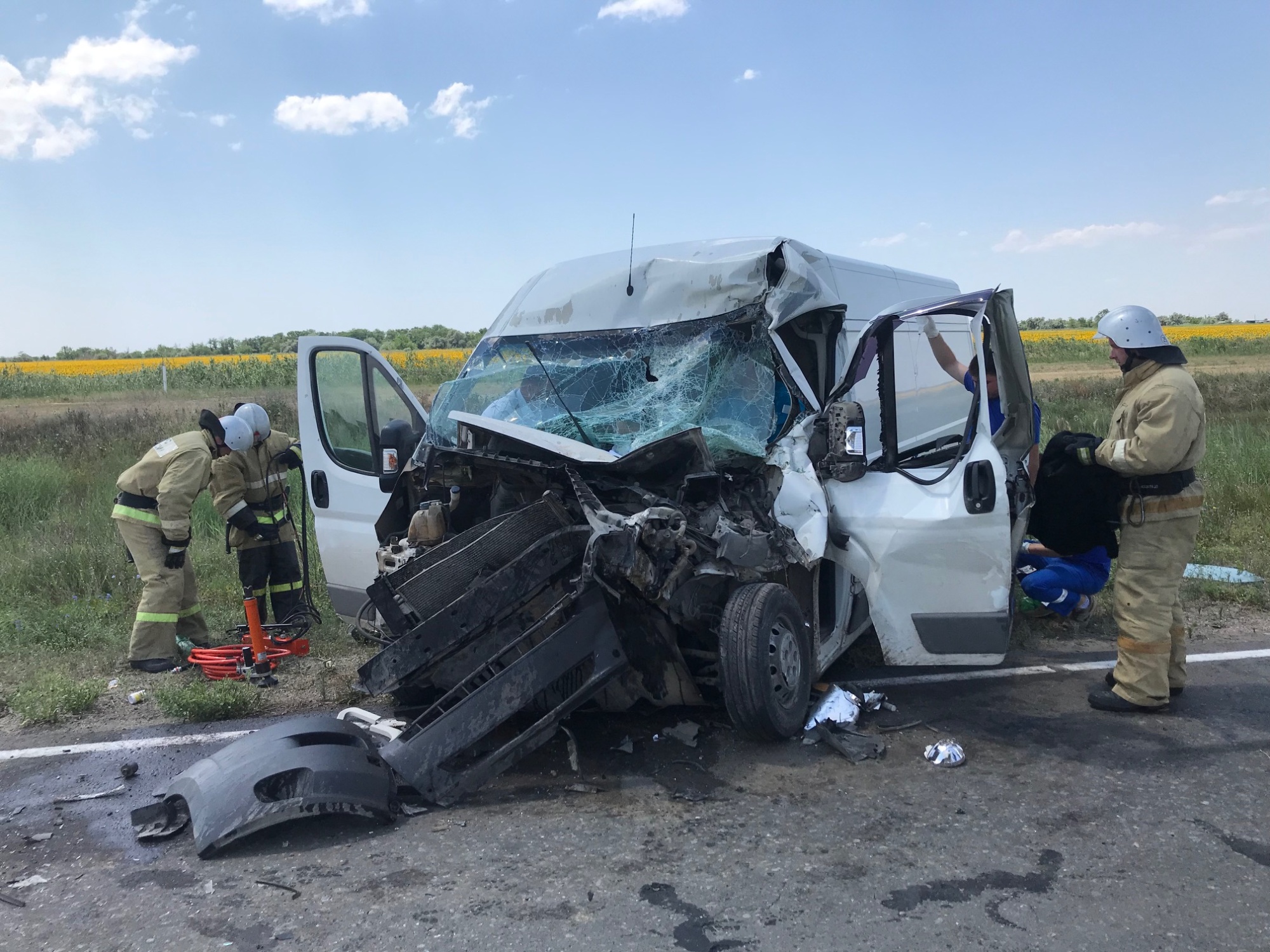 На трассе Симферополь Армянск ДТП. Авария на трассе Армянск Симферополь 2.12.22.