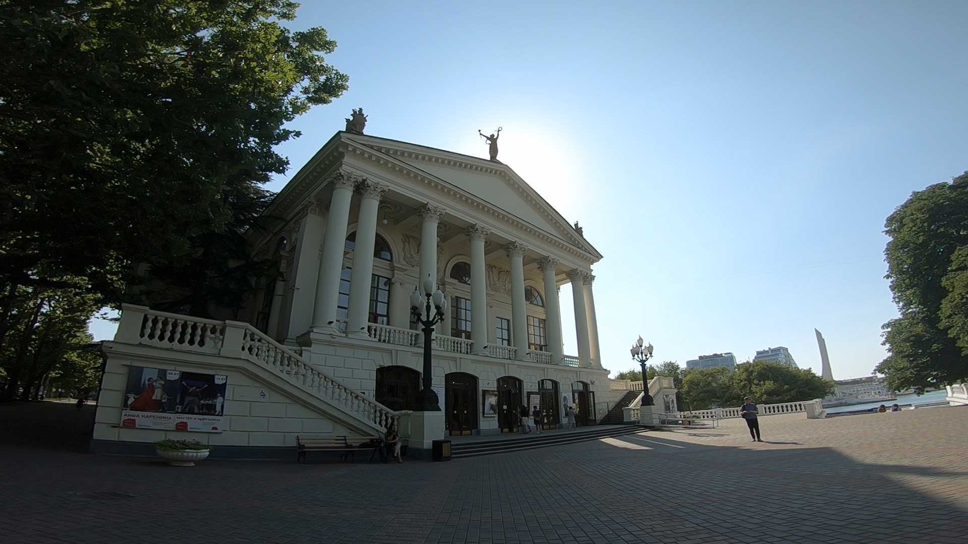 Театр луначарского в севастополе