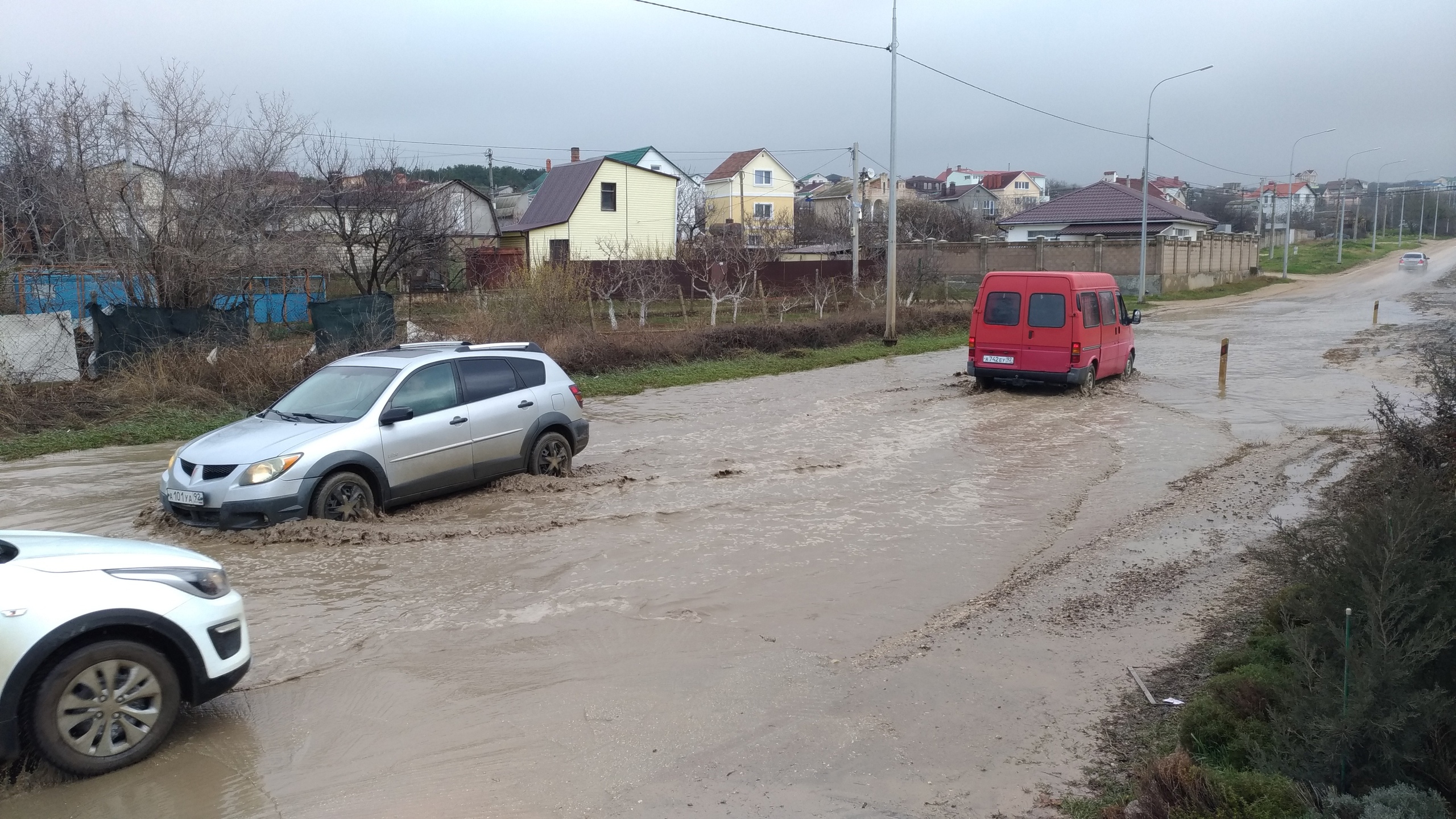 Зарплата водителя троллейбуса. Водитель в севастополе свежие. Водитель троллейбуса севастополь. Фиолентовское шоссе севастополь. Здоровый водитель.
