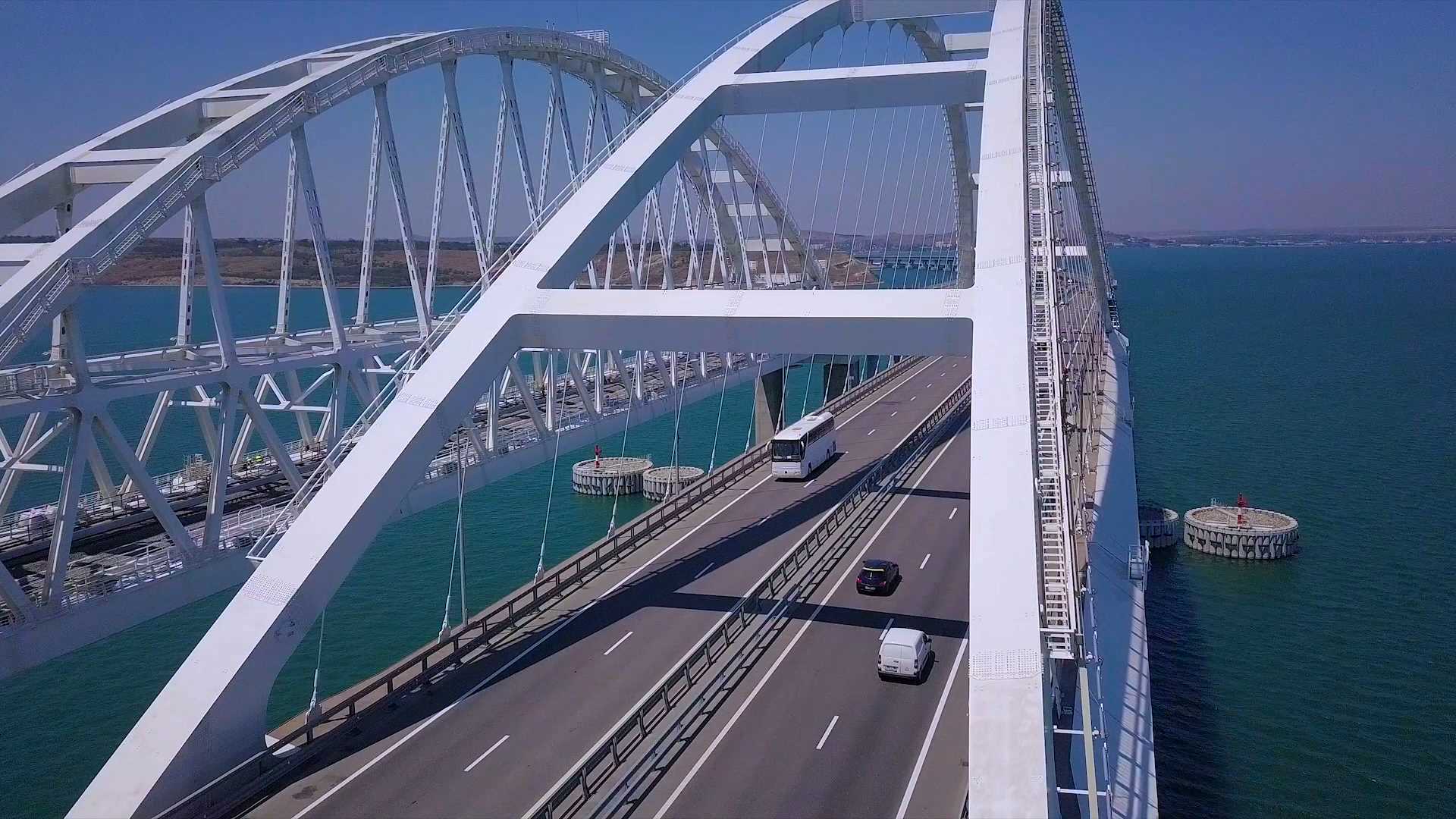 Мост куйбышева. Шакшинский мост. Сколько машин проезжает по Крымскому мосту в сутки.